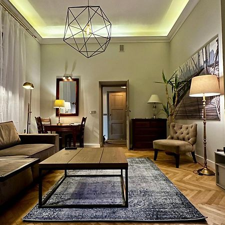 4M High Apartment In Heart Of Warsaw! Luaran gambar
