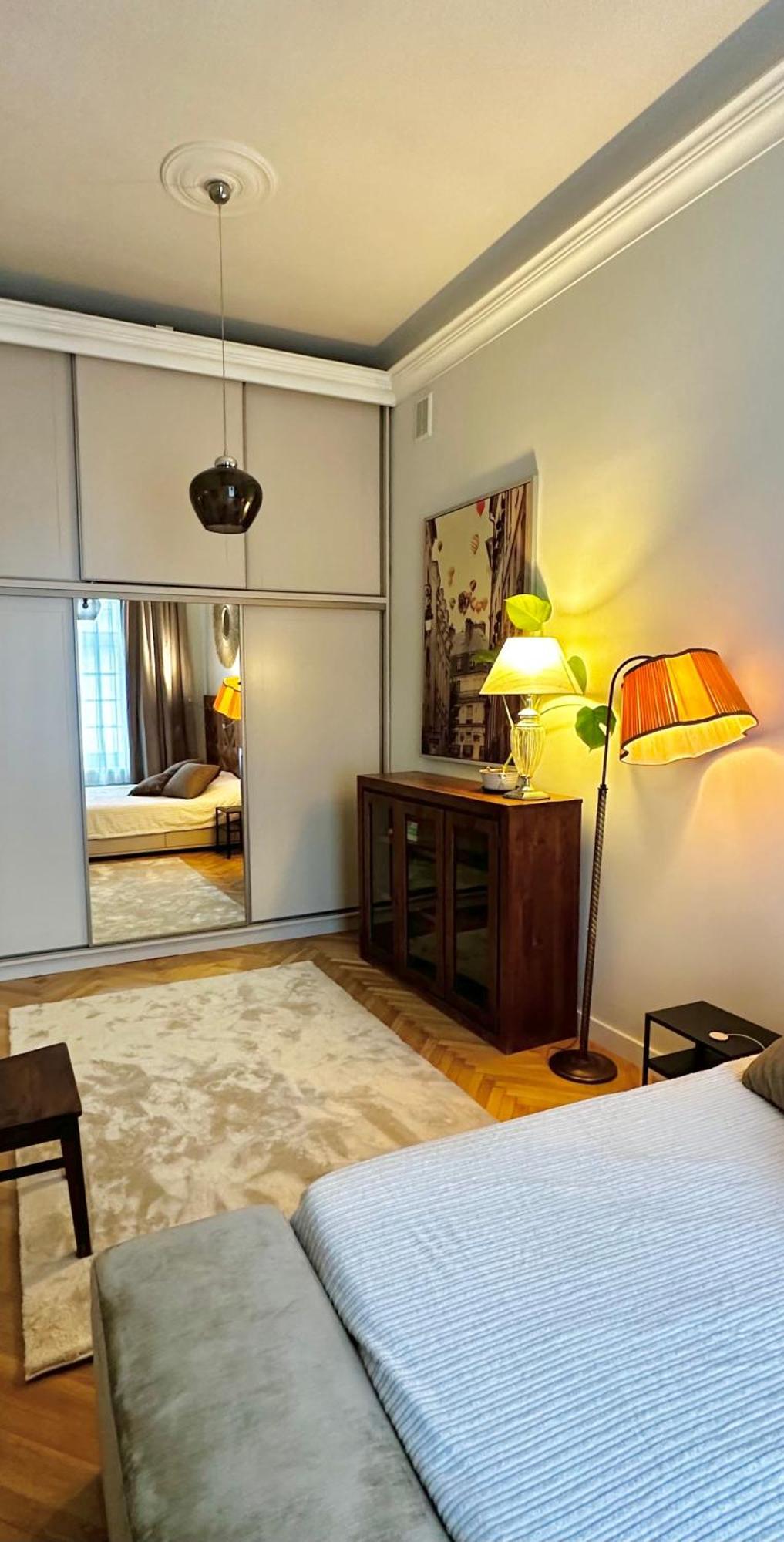 4M High Apartment In Heart Of Warsaw! Luaran gambar